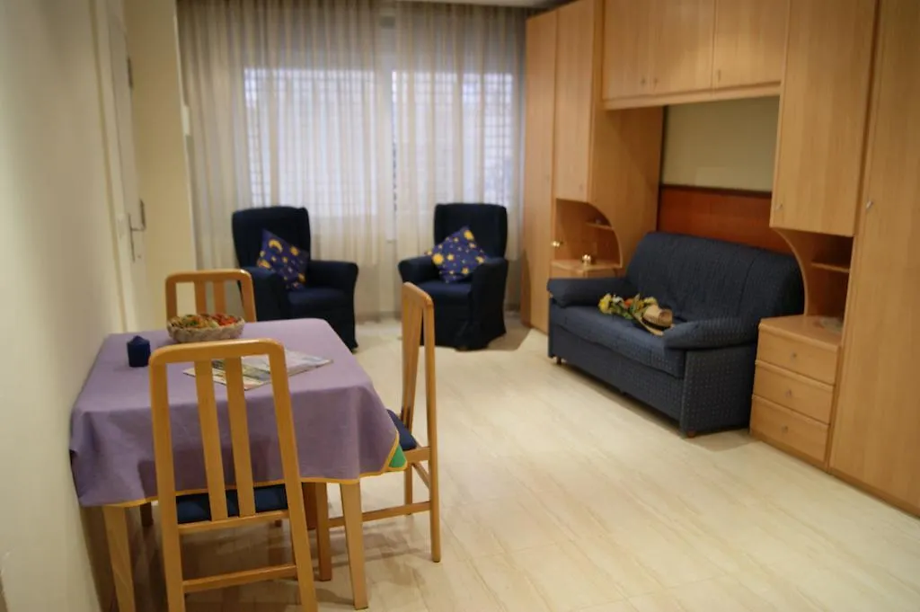 Agi Sant Antoni Apartment Roses 0*,  Spain