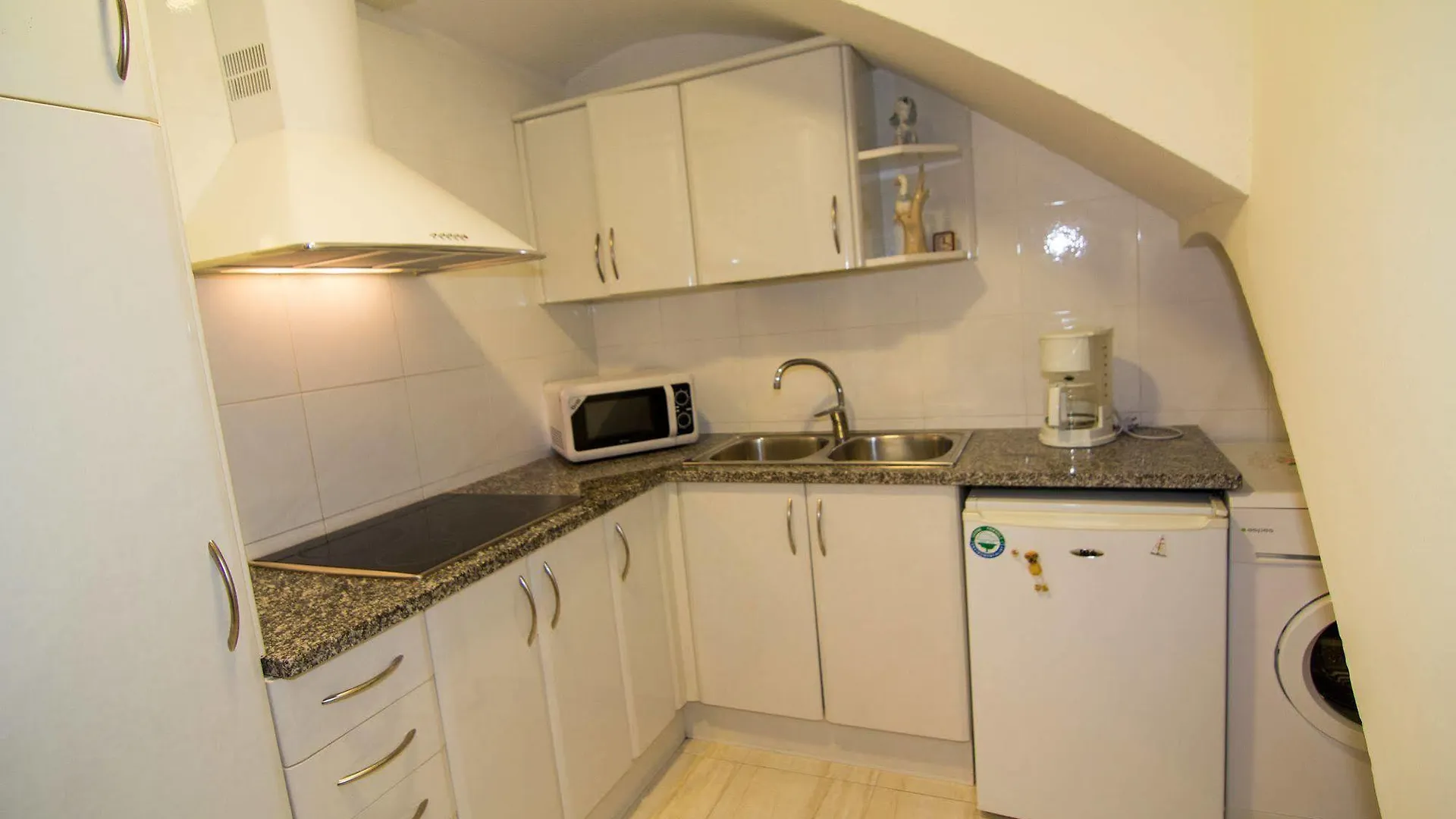 Agi Sant Antoni Apartment Roses